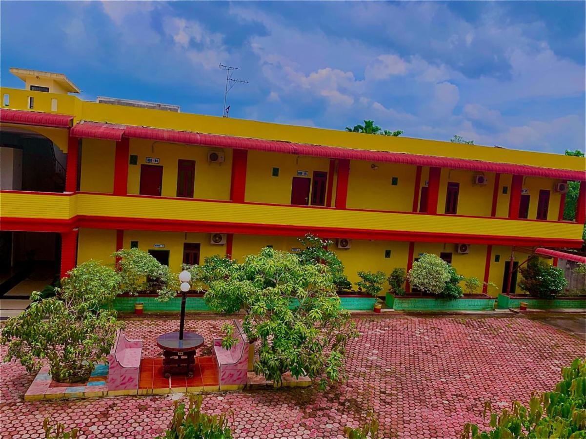 Hotel Rembulan Tebing Tinggi Extérieur photo