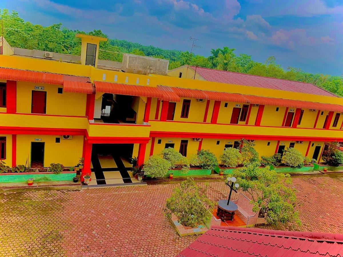 Hotel Rembulan Tebing Tinggi Extérieur photo
