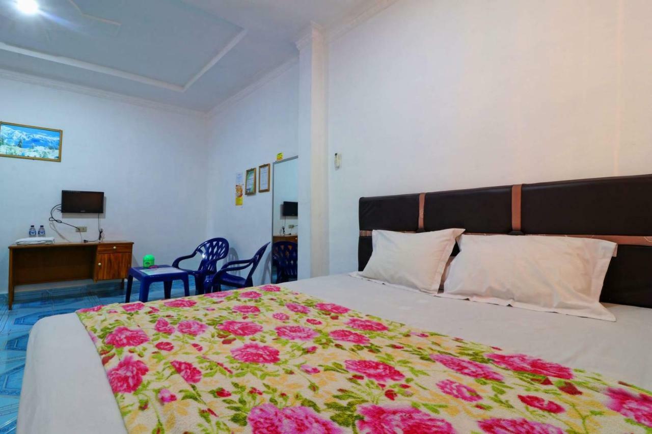 Hotel Rembulan Tebing Tinggi Extérieur photo